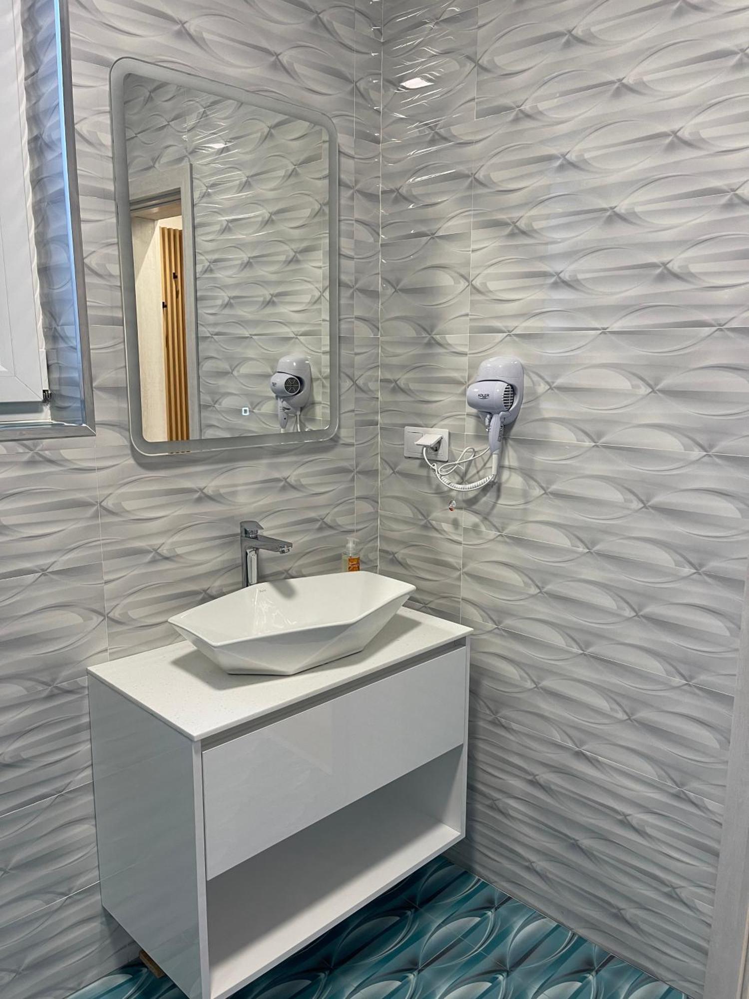Prestige Suites - Cluj Luxury Экстерьер фото